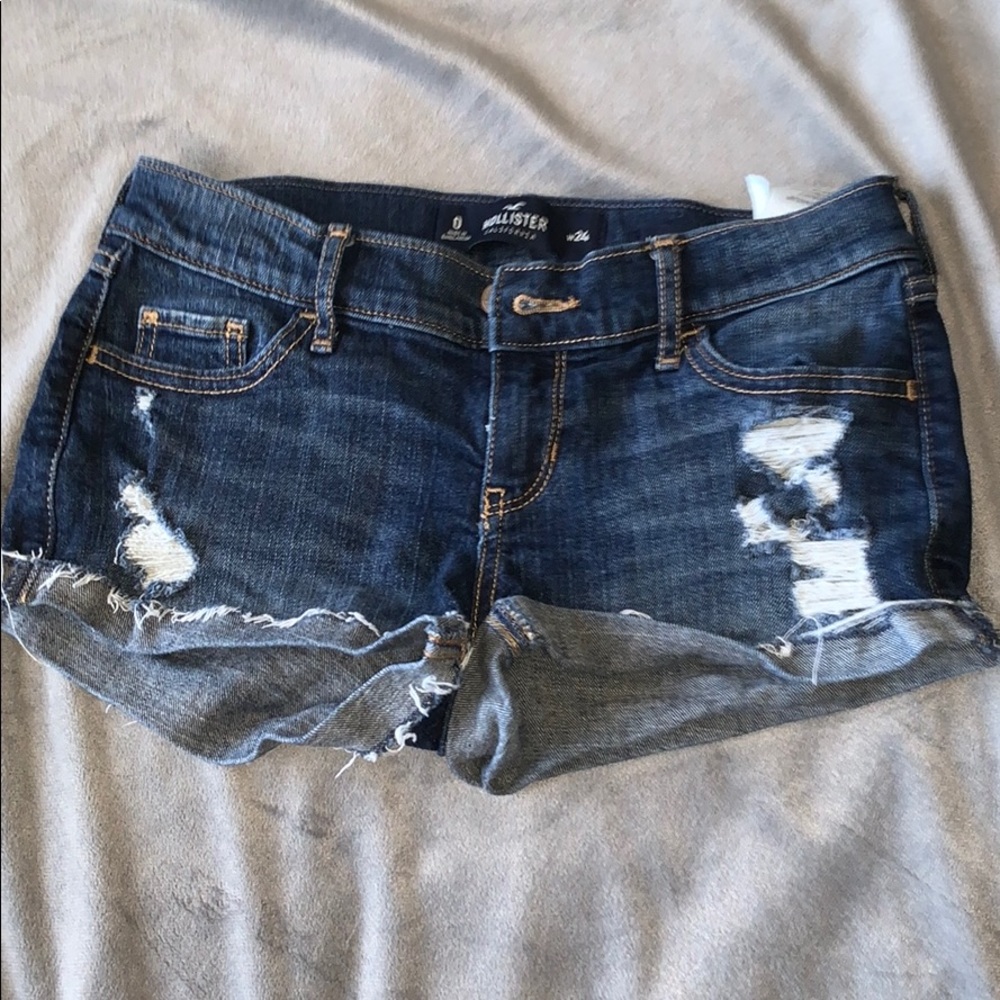 Hollister Ripped Low rise short short jeans